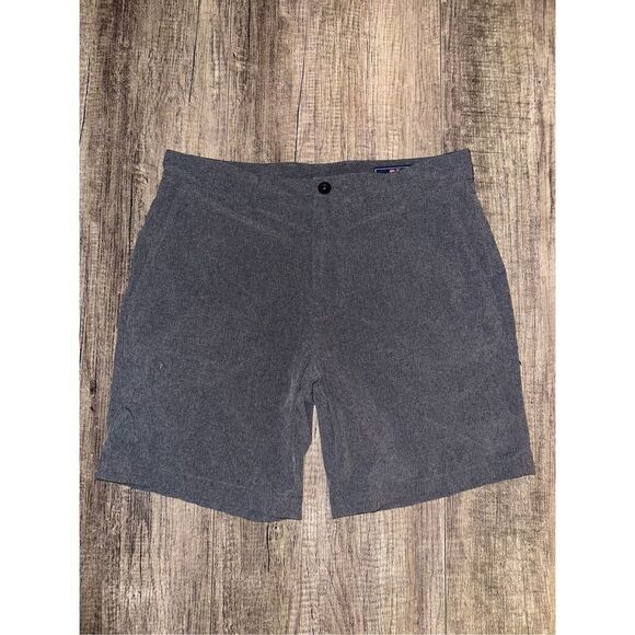 Vinyard Vines Grey Breaker Short Size 32 - Picture 1 of 3
